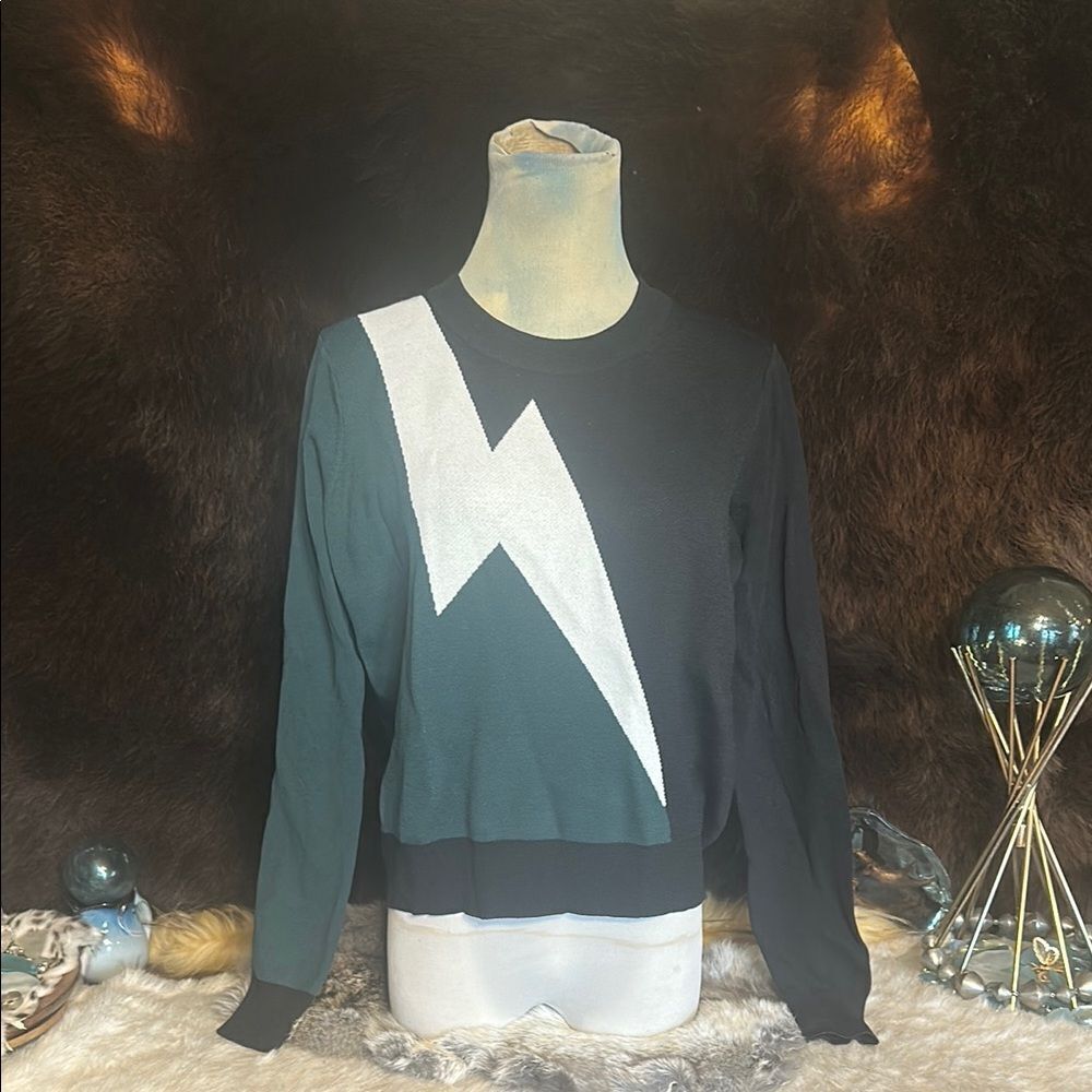 Topshop Black and White Lightning Bolt Sweater 6 (UB4)